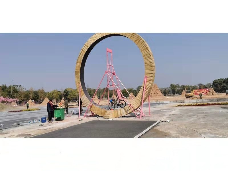 旋轉(zhuǎn)自行車